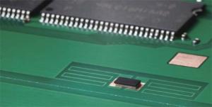 Reflow process compliant RFID transponder